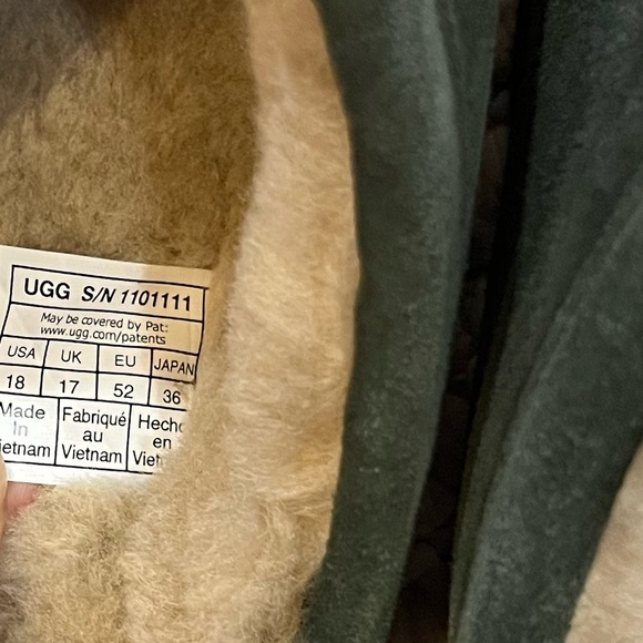 UGGS Men's Scuff Slipper - Forest Night - Picture 6 of 6